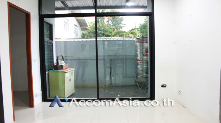 รูป 🔼🔽 AccomA 📩 Pet friendly,Home Office 4 BR Townhouse in Khlong Ton Nuea (AA25261) - รูปที่ 10/11