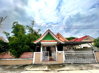 บ้านเดี่ยว โรบินสัน ไลฟ์สไตล์ บุรีรัมย์ : บ้านเดี่ยว เนื้อที่ทั้งหมด 292 ตารางเมตร 132/19 หมู่บ้านธารารมณ์ ตำบลอิสาณ อำเภอเมืองบุรีรัมย์ บุรีรัมย์ ราคา 2,125,000 บาท