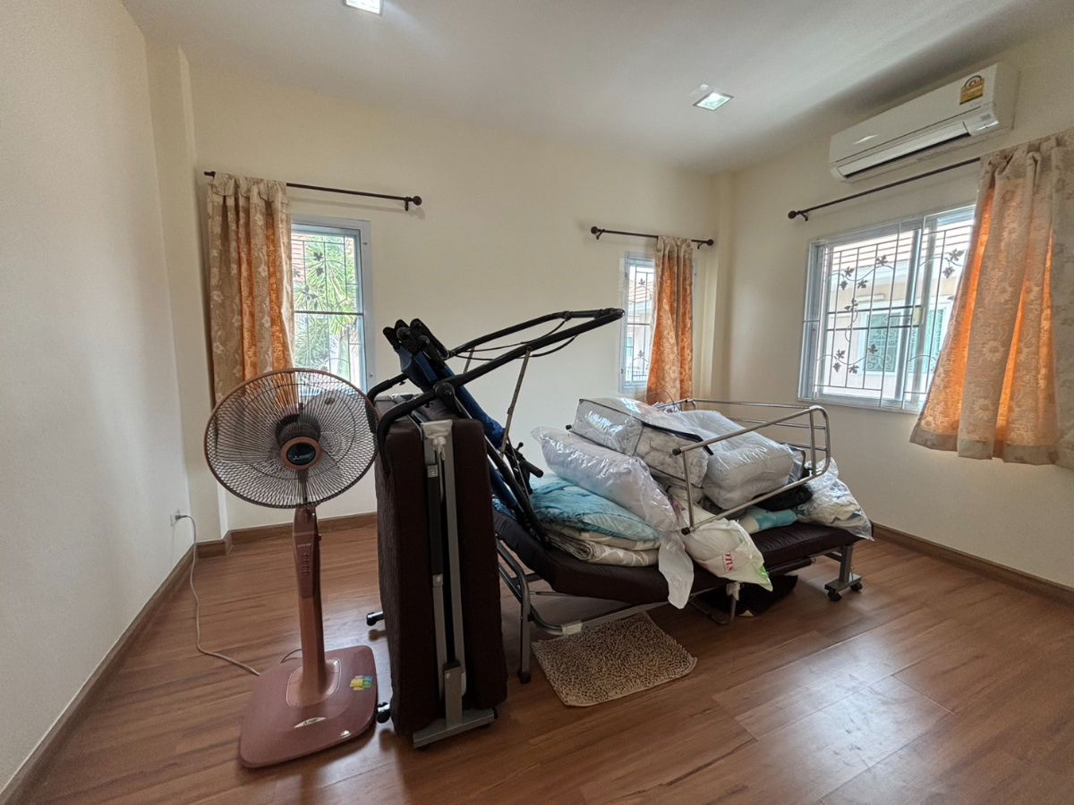 picture UK06-047 🏡 2-storey detached house, Grand Manirin, Sammuk, Bangsaen 💰 Rental price only 35,000 baht/month - 11/17