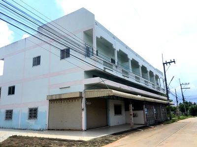 Shophouses for sale Bung Nong Khot Khon Kaen : อาคารพาณิชย์ 190.4 square meter Khon Kaen Muang Khon Kaen Ban Pet for 4037000 THB