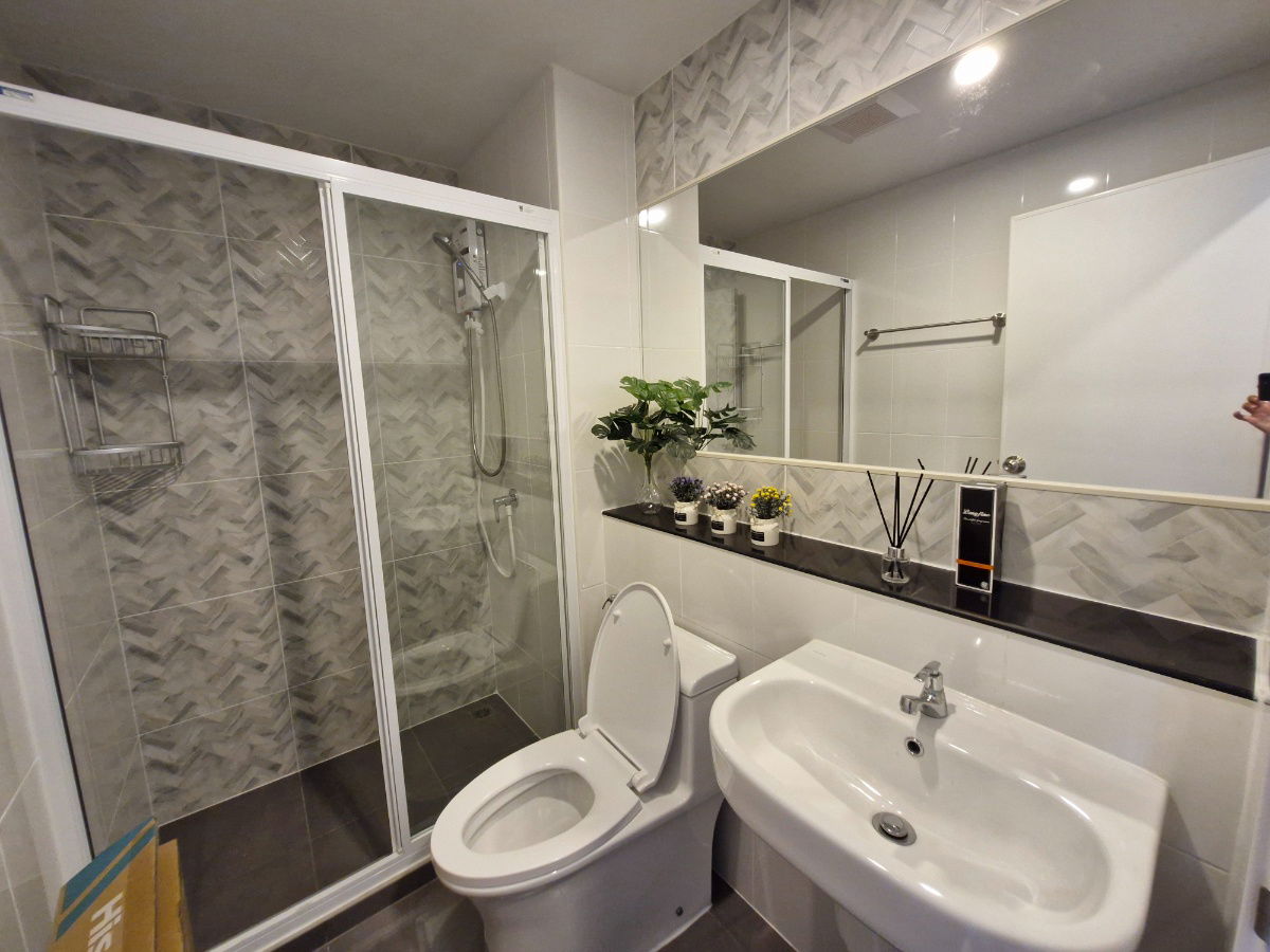 picture FOR RENT-- Regent home   28Sqm. 11,000/month.  - 9/11