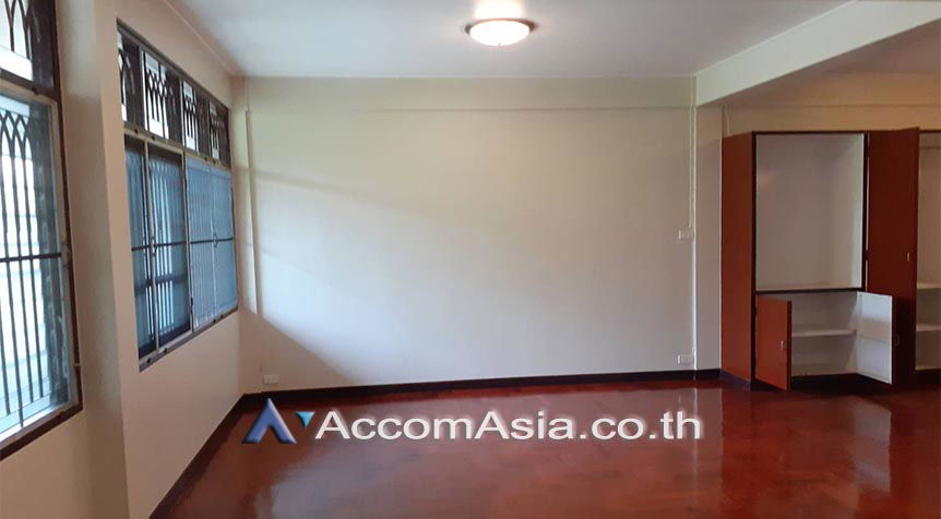 picture 🔼🔽 AccomA 📩 Home Office 4 BR Townhouse in Chong Nonsi (AA16796) - 19/19