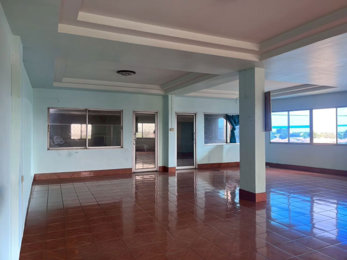 picture Urgent Sale! 5-Storey Commercial Building – Prime Location with Fully Equipped Automotive Window Film Business - 21/23