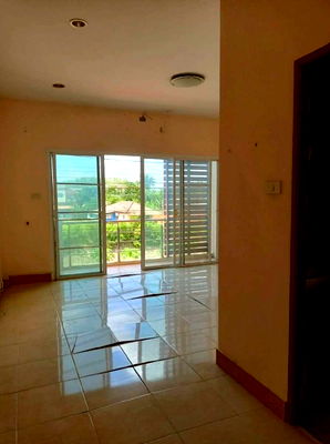 Shophouses for sale Sanambin-Lopburi Ramesuan Road Songkhla : อาคารพาณิชย์ 90 square meter Songkhla Hat Yai Khuan Lang for 2970000 THB