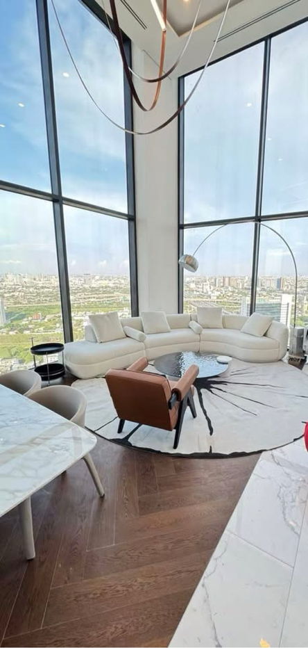 picture  For rent ✨ Landmark @MRTA Station 🔥 Line ID @034etfin 📲 3 bedroom 4 bathroom ✨ MRT Rama 9 350 metres 💙 - 2/12