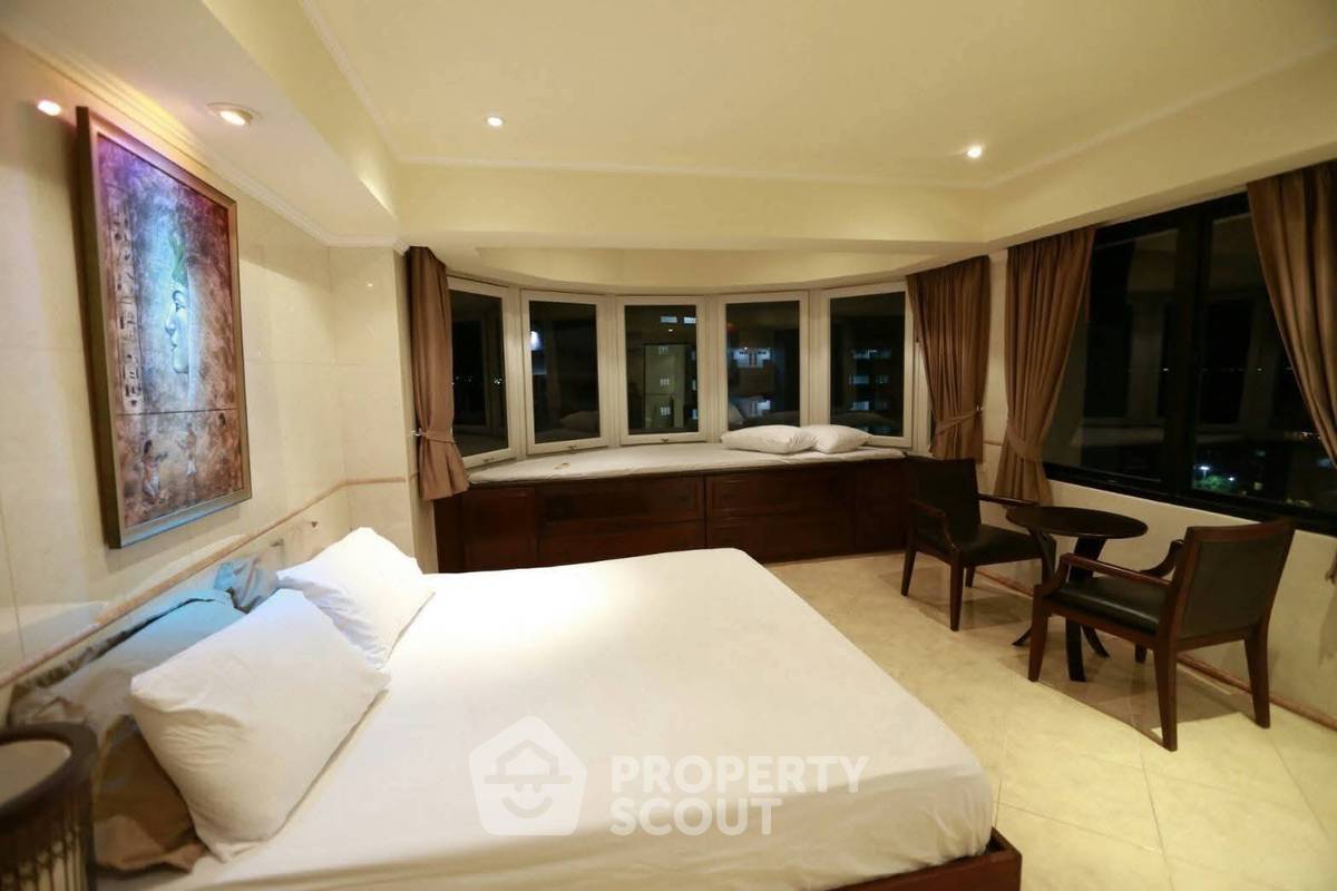 picture 2-BR Condo at Jomtien Complex Condotel close to Jomtien Beach (ID 2253714) - 13/14