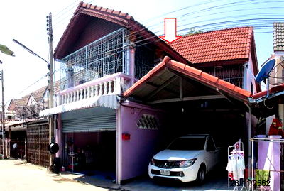 Townhouses for sale Phra Nakhon Sri Ayutthaya : ทาวน์เฮ้าส์ 128 square meter Phra Nakhon Sri Ayutthaya Phra Nakhon Sri Ayutthaya Khlong Sra Bua for 910000 THB