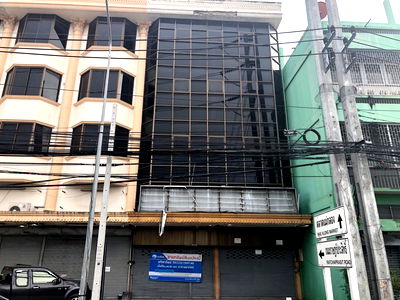 Shophouses for sale บิ๊กซี สมุทรสงคราม : อาคารพาณิชย์ 176 square meter Samut Songkram Muang Samut Songkhram Mae Klong for 3901000 THB