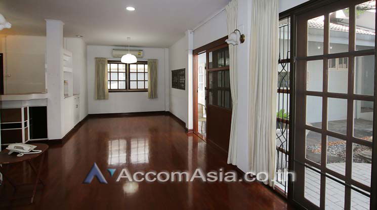 รูป 🔼🔽 AccomA 📩 Home Office 3 BR House in Khlong Ton Nuea (1716799) - รูปที่ 3/13