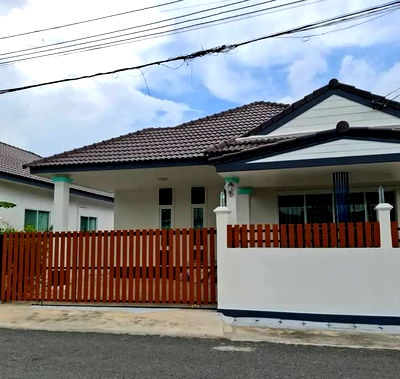 บ้านเดี่ยว ชลบุรี : บ้านเดี่ยวทำเลดีสัตหีบ ราคาถูก ตรงข้ามสนามกีฬาราชนาวี 