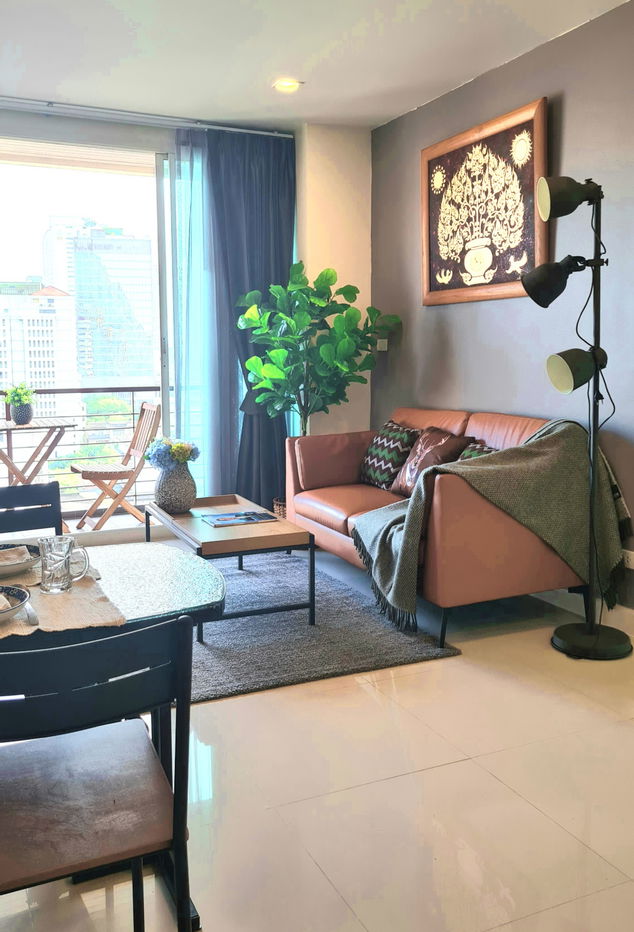 รูป Wish@Samyan【𝐒𝐄𝐋𝐋 & 𝐑𝐄𝐍𝐓】🔥ห้องใหญ่มาก พื้นที่เยอะ ตกแต่งเฟอร์นิเจอร์พร้อม 🔥  ติดต่อไลน์ไอดี: @hacondo - รูปที่ 6/9