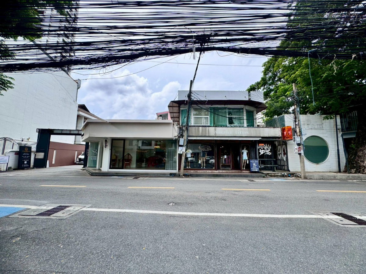 picture Showroom space for rent, Soi Sukhumvit 55 (Thonglor 13), good location near business areas (N.1805) - 8/9
