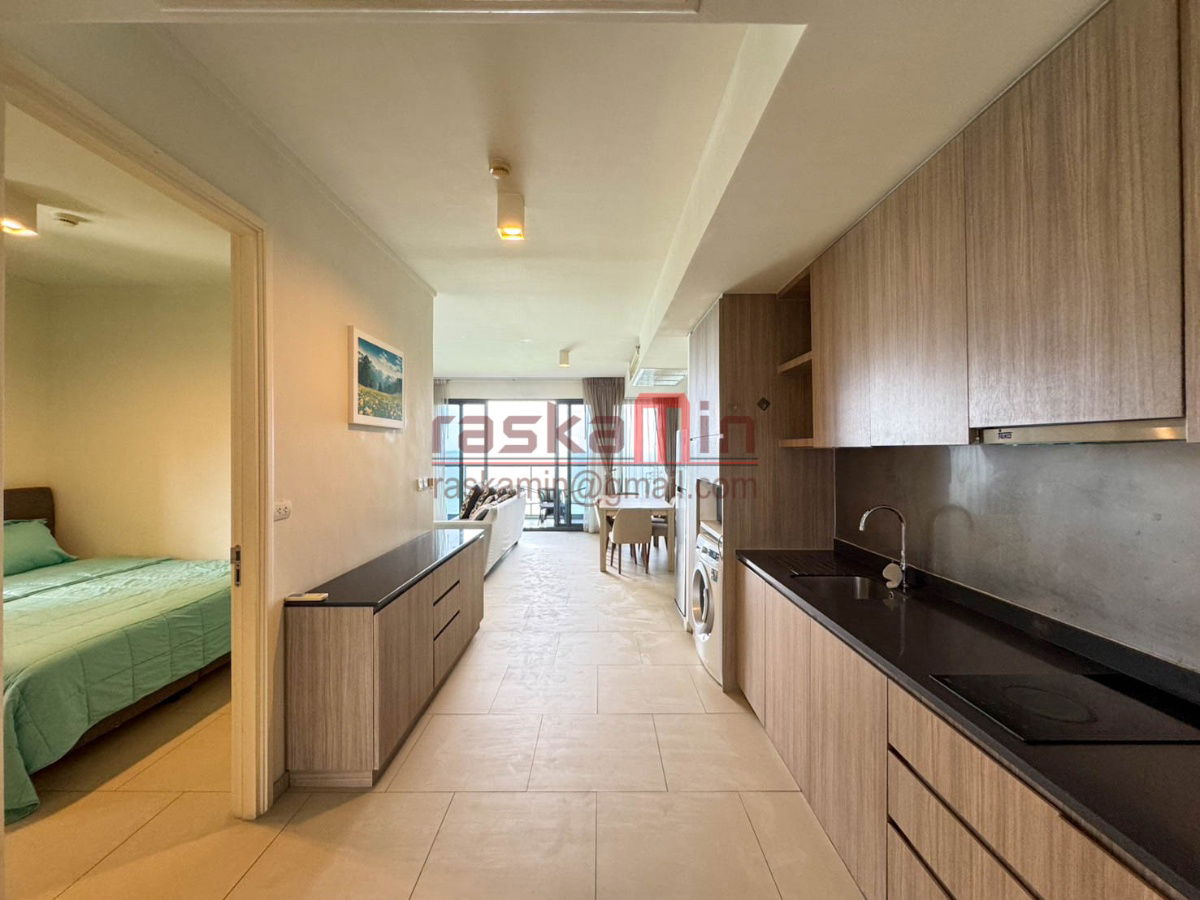 picture  For Rent – Luxury Beachfront Condo at Zire Wongamat - 4/22