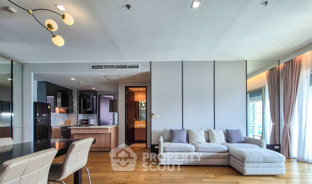 picture 2-BR Condo at The Madison near BTS Phrom Phong (ID 2253801) - 3/16
