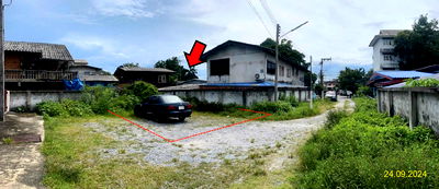 Land for sale Nakhon Sri Thammarat : ที่ดินเปล่า 171.2 square meter Nakhon Sri Thammarat Muang Nakhon Sri Thammarat Nai Muang for 856000 THB