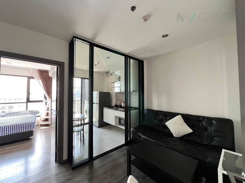 For Rent Condo THE BASE PARK EAST SUKHUMVIT 77 Building 1, Floor 27,1 bed room, Room size 31 sqm