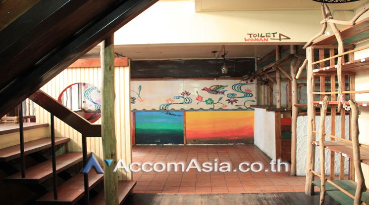 picture 🔼🔽 AccomA 📩 Home Office 3 BR House in Khlong Ton Nuea (95594) - 8/8