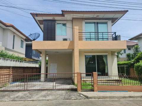 For rent single home Habitia ratchapruek