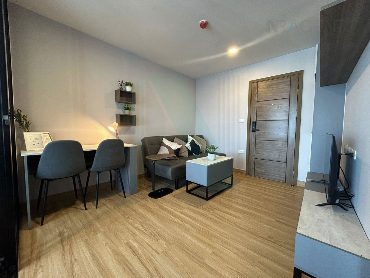 picture For Rent Condo THE CUBE LOFT SRINAKARIN - THEPPHARAK Building B, Floor 6,1 bed room, Room size 28 sqm - 1/8