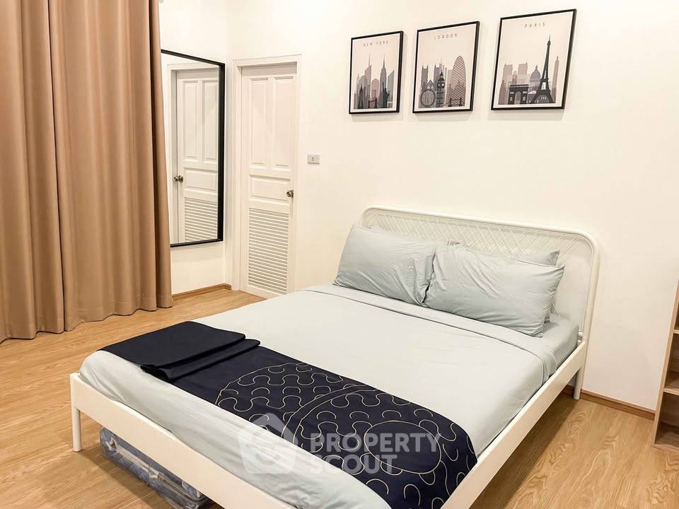 picture 3-BR House at Baan Chutikran Village close to Hua Hin City (ID 2055686) - 4/19
