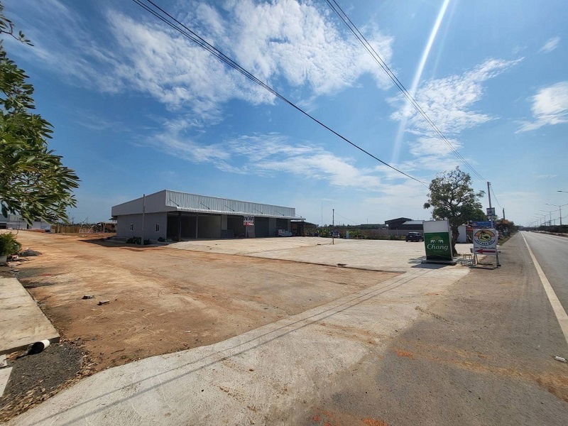 picture Warehouse building for rent, space for rent, vacant land next to Big C, Samut Songkhram - 4/11