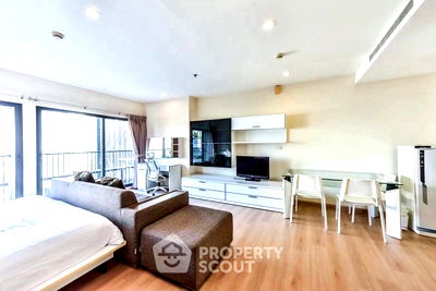 เช่าคอนโด พร้อมพงษ์ : คอนโด สตูดิโอ ที่ โนเบิล รีมิกซ์ ใกล้ BTS ทองหล่อ (ID 2253579)