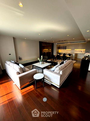 คอนโด BTS เอกมัย : คอนโด 2-ห้องนอน ที่ ลา ซิตต้า ทองหล่อ 16 ใกล้ BTS ทองหล่อ (ID 1489206)