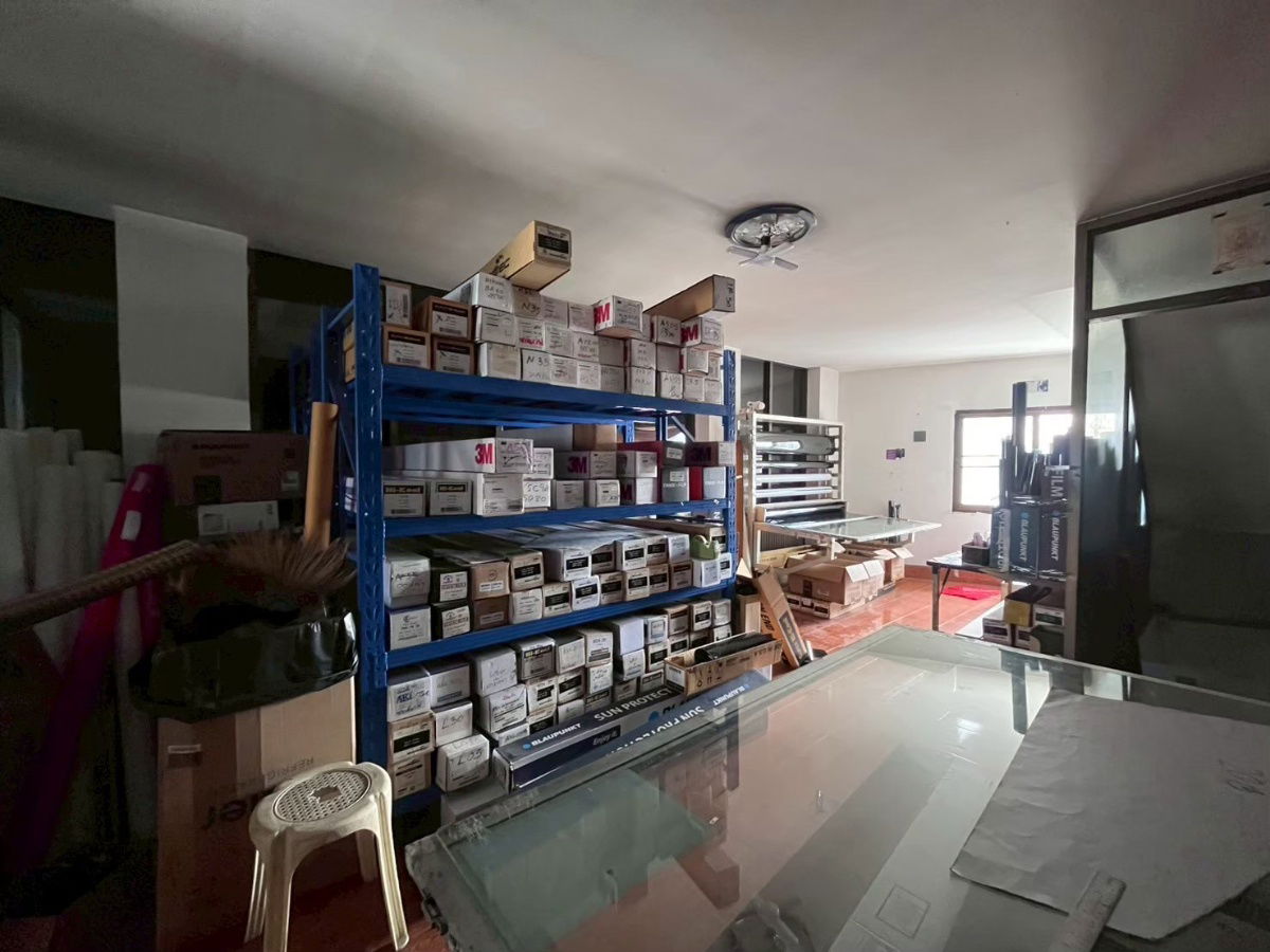 picture Urgent Sale! 5-Storey Commercial Building – Prime Location with Fully Equipped Automotive Window Film Business - 11/23