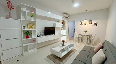 UK01-351 Condo for rent, Sea Hue Sriracha, next to Sukhumvit Road! 43 sq m., convenient transportation, near the community, 9,000 baht/month.