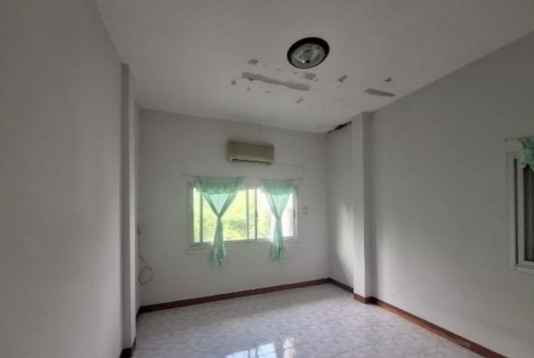 picture ทาวน์เฮ้าส์ 184 square meter Nakhon Ratchasima Muang Nakhon Ratchasima Pho Klang for 1038000 THB - 10/12