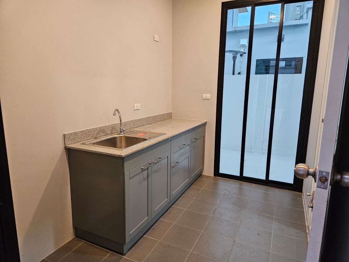 picture UK06-060 🏡 Corner house for rent – Manirin Park, Khao Lam 💵 Rental price: 25,000 baht / month - 5/10