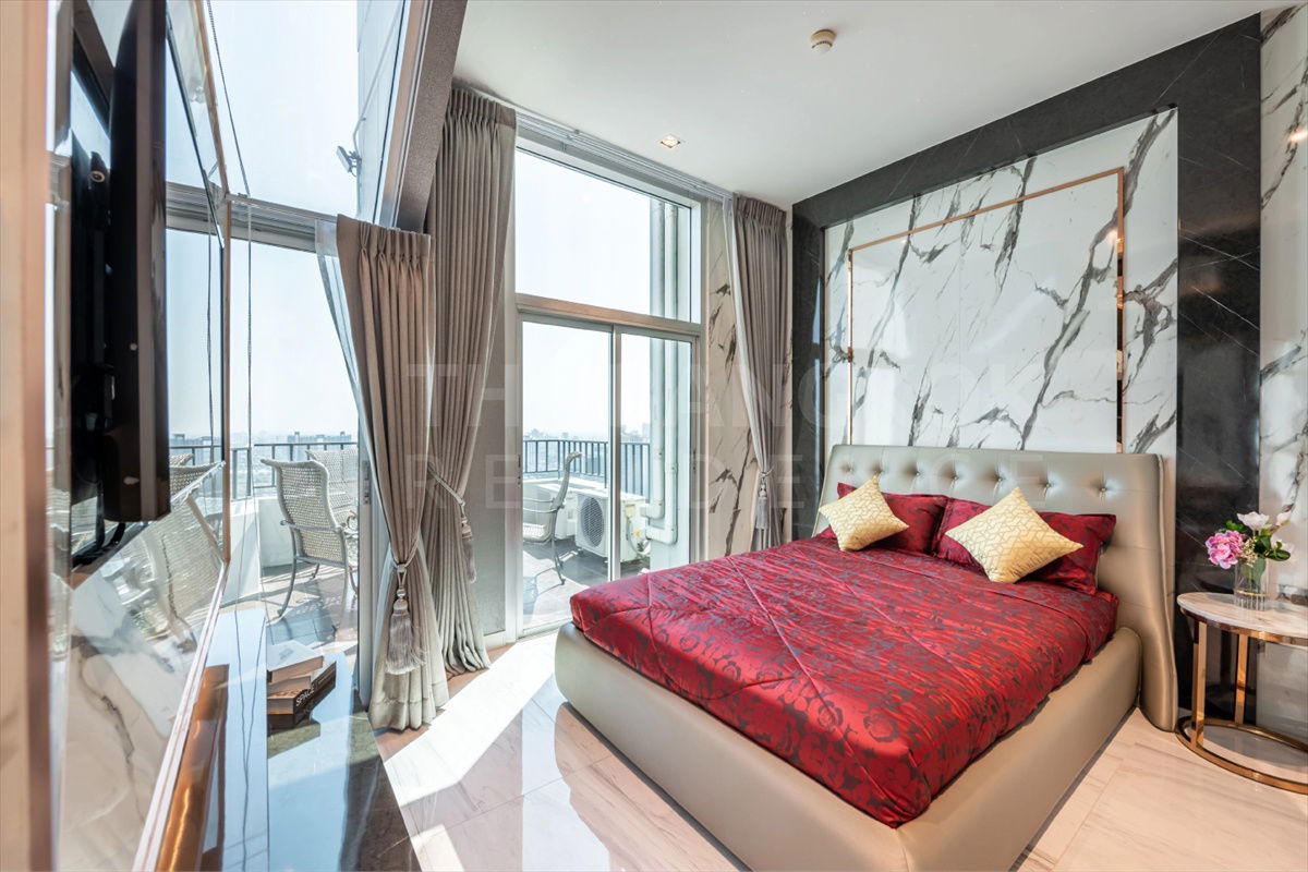 picture 𝐋𝐮𝐱𝐮𝐫𝐲 𝐔𝐧𝐢𝐭 ✨ Belle Grand Rama 9, Stunning Penthouse 💖  𝟏𝟖𝟎𝐊 /month, Near MRT Rama9 - 7/18