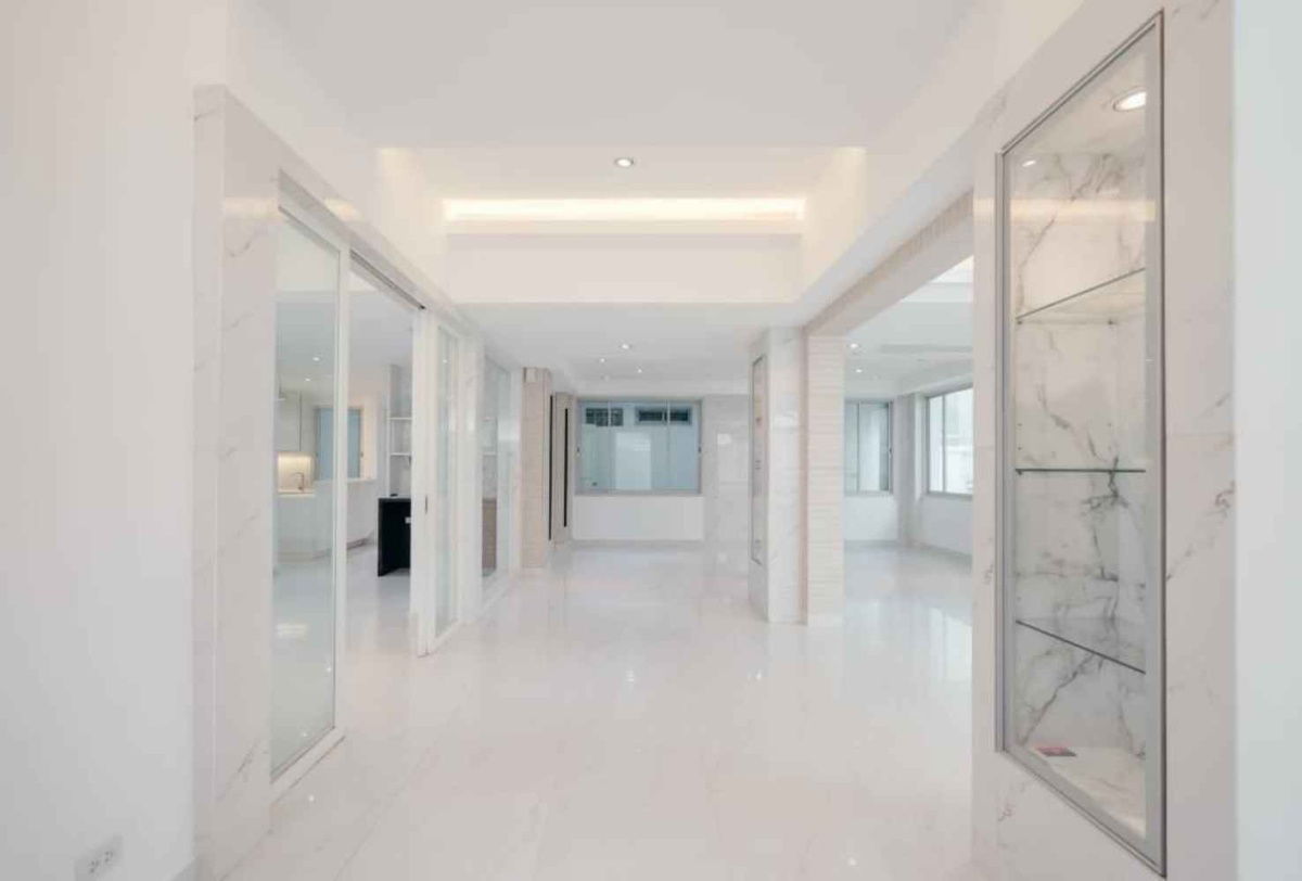 รูป ขาย Townhome 3 ชั้น สุขุมวิท 15 ทำเลทอง ใกล้ BTS อโศก & MRT เพชรบุรี เดิน 1 นาทีถึงโรงเรียนนานาชาติ NIST - รูปที่ 3/17