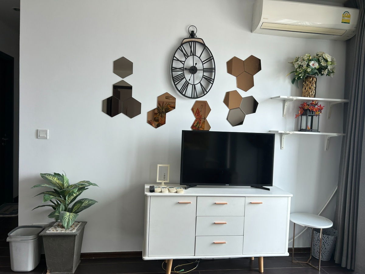 picture For rent C Ekkamai, 2 beds, large unit, fully furnished, high floor. Ready to move in - 16/22