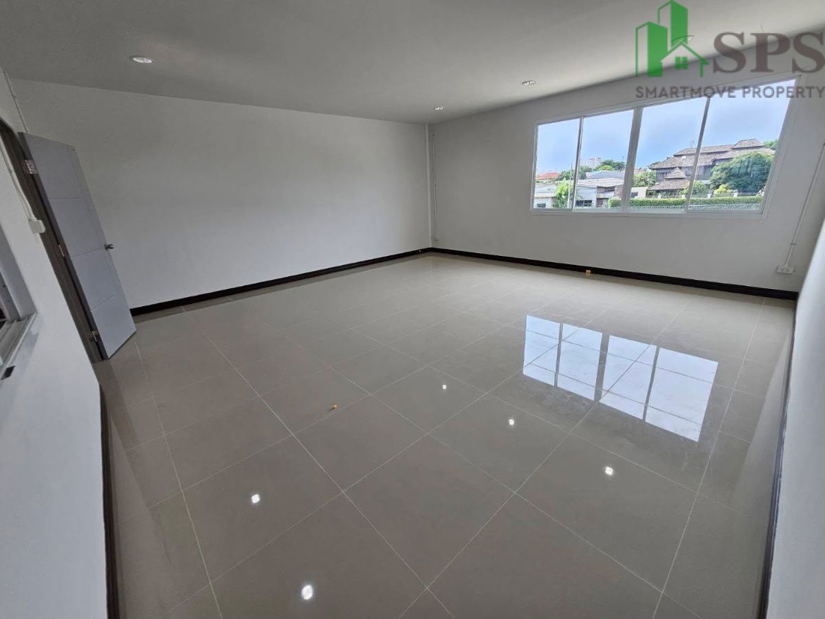 picture UP Space Onnut – Office + Warehouse for rent, near the Yellow Line, Srinakarin Station, only 800 meters (Property Code: SPS-PP176) - 18/18