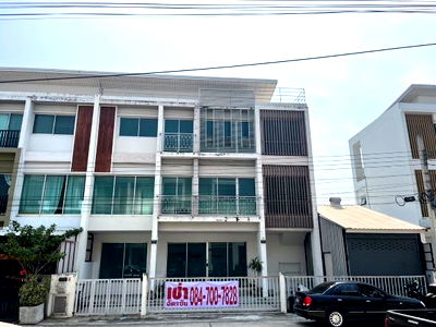 Home office for rent Lat Krabang : Home office for rent at Romklao38/1 near Suvarnabhumi intl. airportZChatchai0847007828)