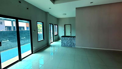 Houses for sale Nong Samrong Municipality Office : บ้านเดี่ยว 240 square meter Udon Thani Muang Udon Thani Ban Luam for 2970000 THB