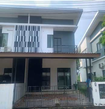 บ้านแฝด เนื้อที่ทั้งหมด 193.2 ตารางเมตร 450/6 โครงการการ์เด้นพลัส ตำบลโพธิ์เสด็จ อำเภอเมืองนครศรีธรรมราช นครศรีธรรมราช ราคา 3,100,000 บาท