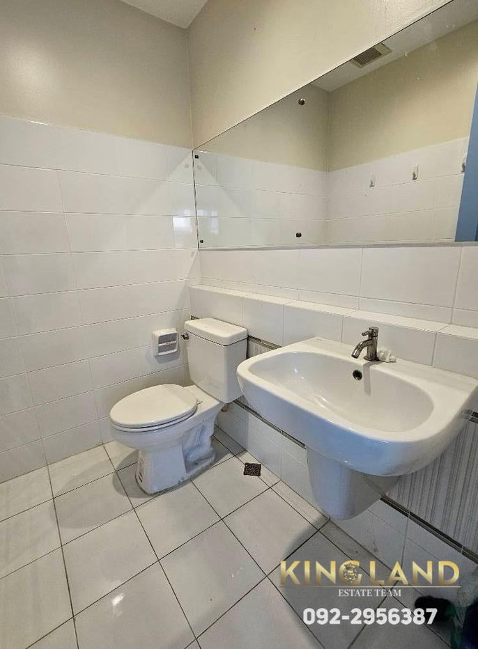 รูป 🏠#เช่าทาวน์โฮม3ชั้น หมู่บ้านBaanmai พระราม9-ศรีนครินทร์ 3ห้องนอน 3ห้องน้ำ ติดเเอร์ทั้งหลังพร้อมเฟอร์นิเจอร์ ฟูกที่นอนใหม่ทุกห้อง - รูปที่ 6/17