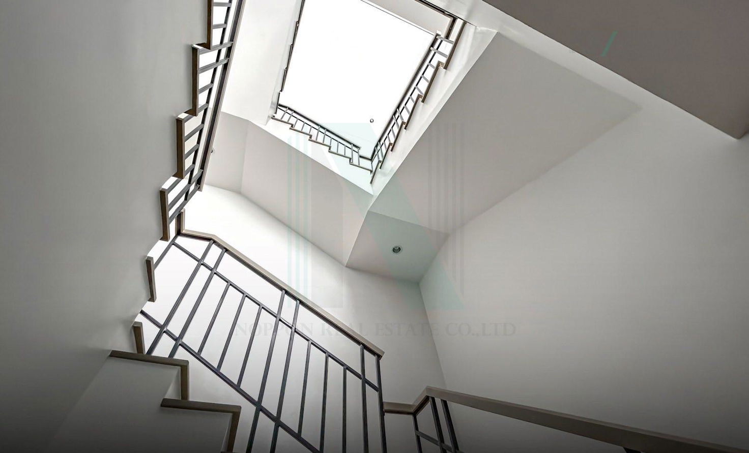 picture 🎉 For Sell House AERIE SRINAKARIN-KRUNGTHEPKREETHA 3-story 5 bedroom 6 bathroom - 4/8