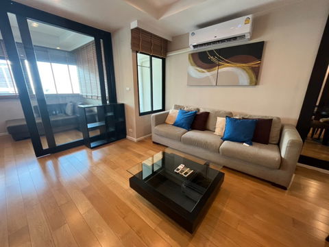 Sathorn Gardens – 1 Bedroom | 1 Bathroom | 63 sq.m. | 27th Floor | Price: THB 6.7 Million