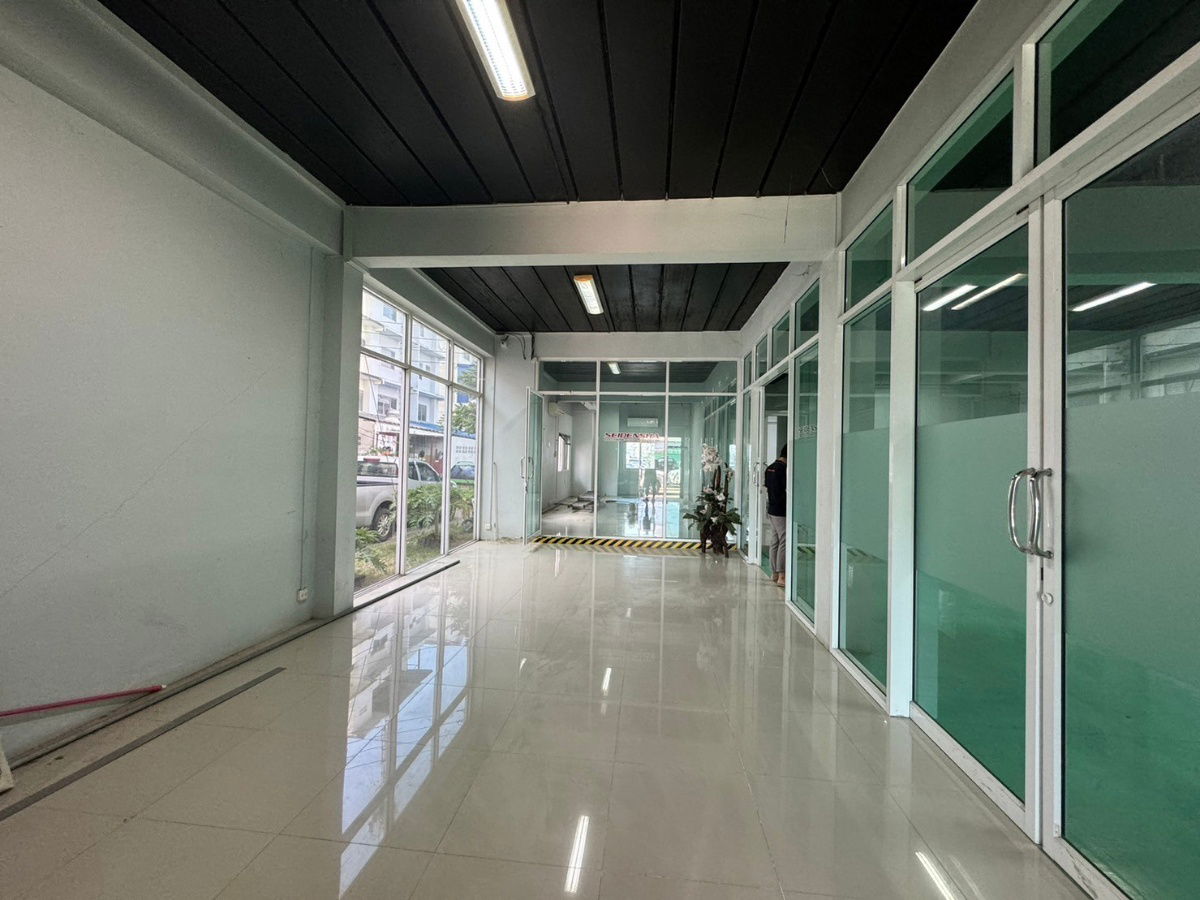 picture UK06-050 🔥 Urgent! 3-story home office for rent in the heart of Amata Nakorn, Chonburi 🔥 💼 Rent 90,000 baht/month  - 4/17