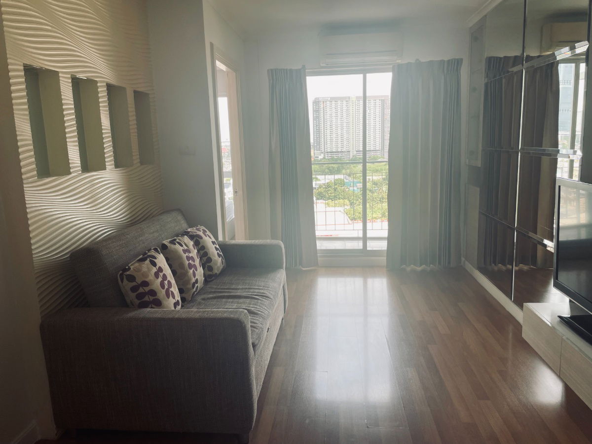 picture For sale: Lumpini Park Riverside Condo, 32 sq.m., by the Chao Phraya River - 7/12
