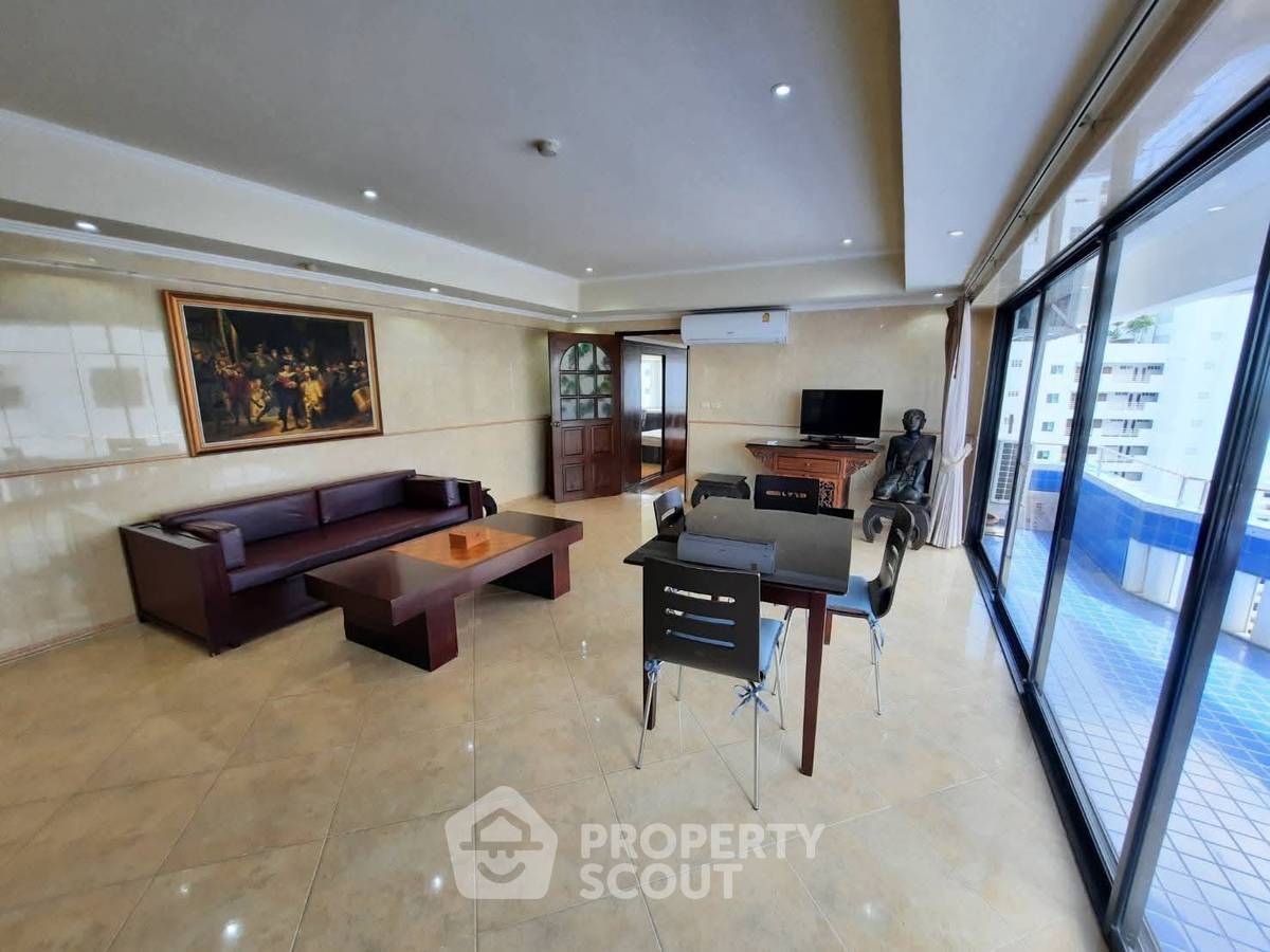 picture 2-BR Condo at Jomtien Complex Condotel close to Jomtien Beach (ID 2253714) - 8/14