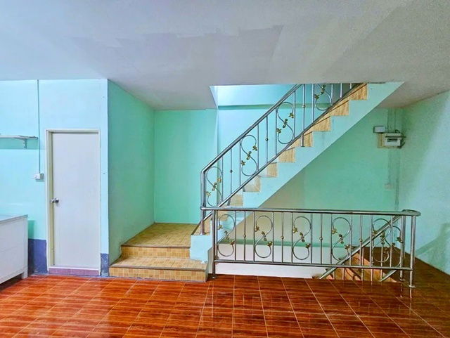 picture BTS KhuKhot 1km. BTS Kapo 1.5km. Commercial building for rent 3-storey Phahonyothin 56-58-60 with ro - 8/8