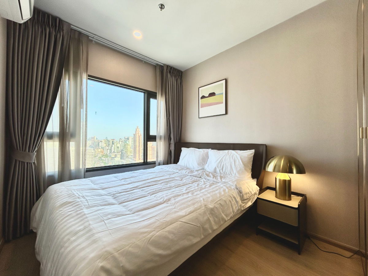 รูป Life Rama4 Asoke  2ห้องนอน/2ห้องน้ำ  ชั้น 31 ขนาด 60 ตร.ม. - รูปที่ 2/26