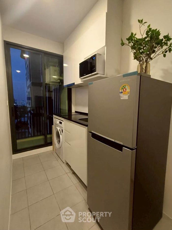 picture 1-BR Condo at Chewathai Kaset-Nawamin near BTS Kasetsart University (ID 2217803) - 2/8