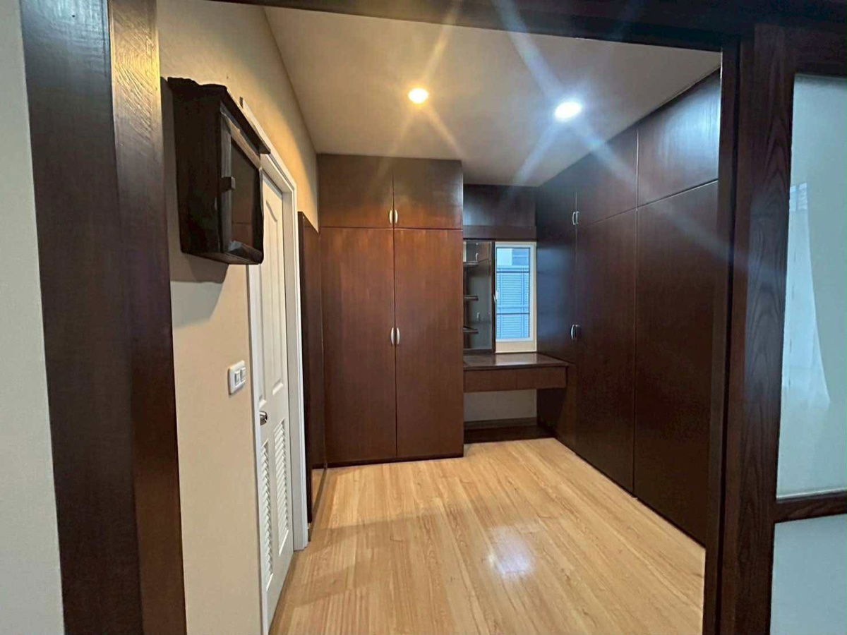 รูป ให้เช่า ขาย บ้านเดี่ยว 2 ชั้น หมู่บ้าน ภัสสร เพรสทีจ พัฒนาการ 38 ติดโซล่าเซลล์ ที่ดิน 66.7 วา - รูปที่ 28/32