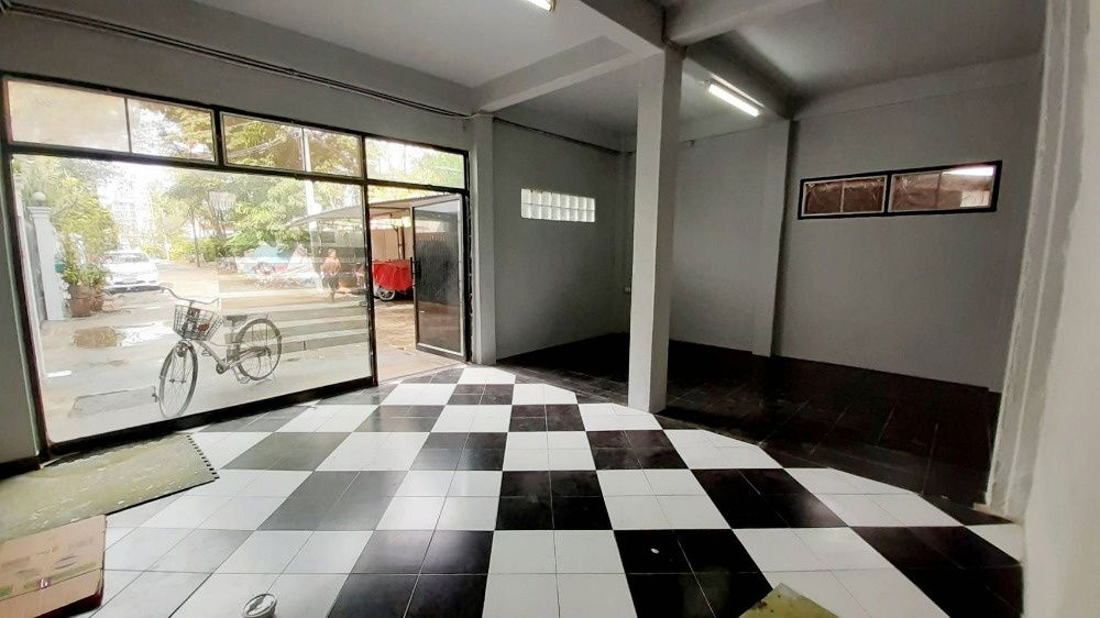 รูป ให้เช่าบ้านเดี่ยว 2 ชั้น ใกล้แอร์พอร์ต ลิงค์ รามคำแหง(4) (N.729) - รูปที่ 4/9