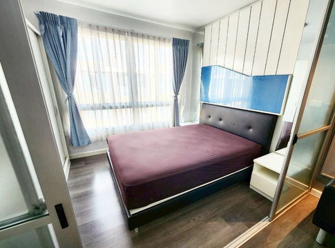 Urgent sale! Beautiful resort-style condo in the best location next to Thammasat University, Rangsit (dCondo Campus Resort Rangsit)